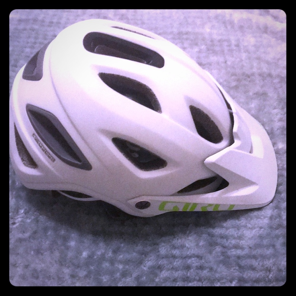 Giro Bike Helmet Juniors or Womens